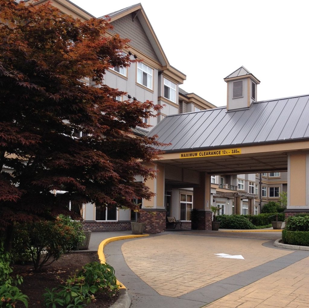 Peninsula Retirement Residence Surrey BC V4A9Z4
