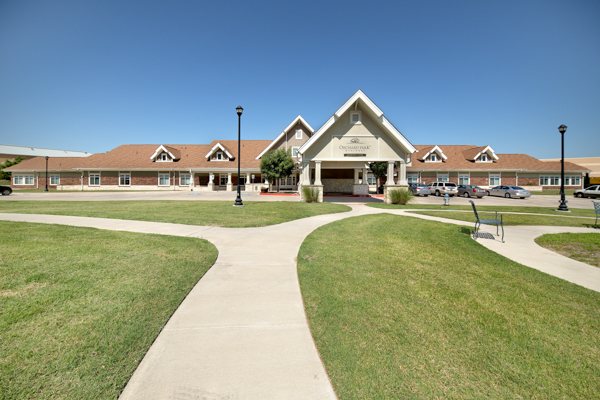 The Ivy of McKinney - 28 Reviews - McKinney - A Place for Mom